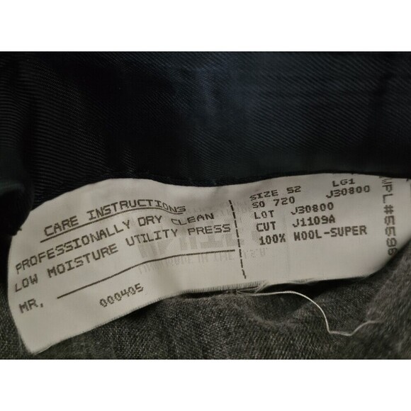 jos A Bank Men's Navy Formal Blazer, Pure Wool, Brass Buttons, EUC Size 52L. - Picture 11 of 11